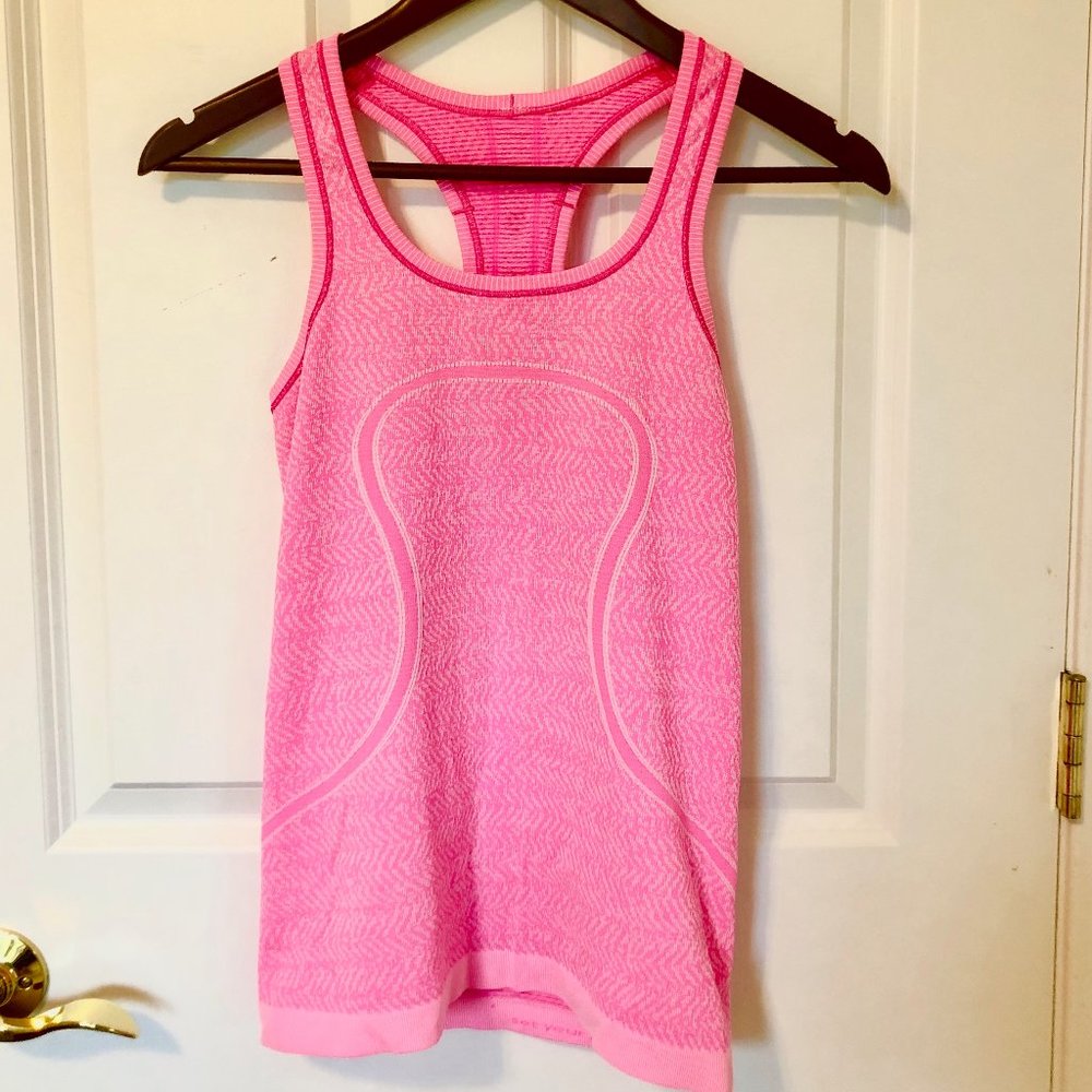 Lululemon Swiftly Tech Tank Size 4